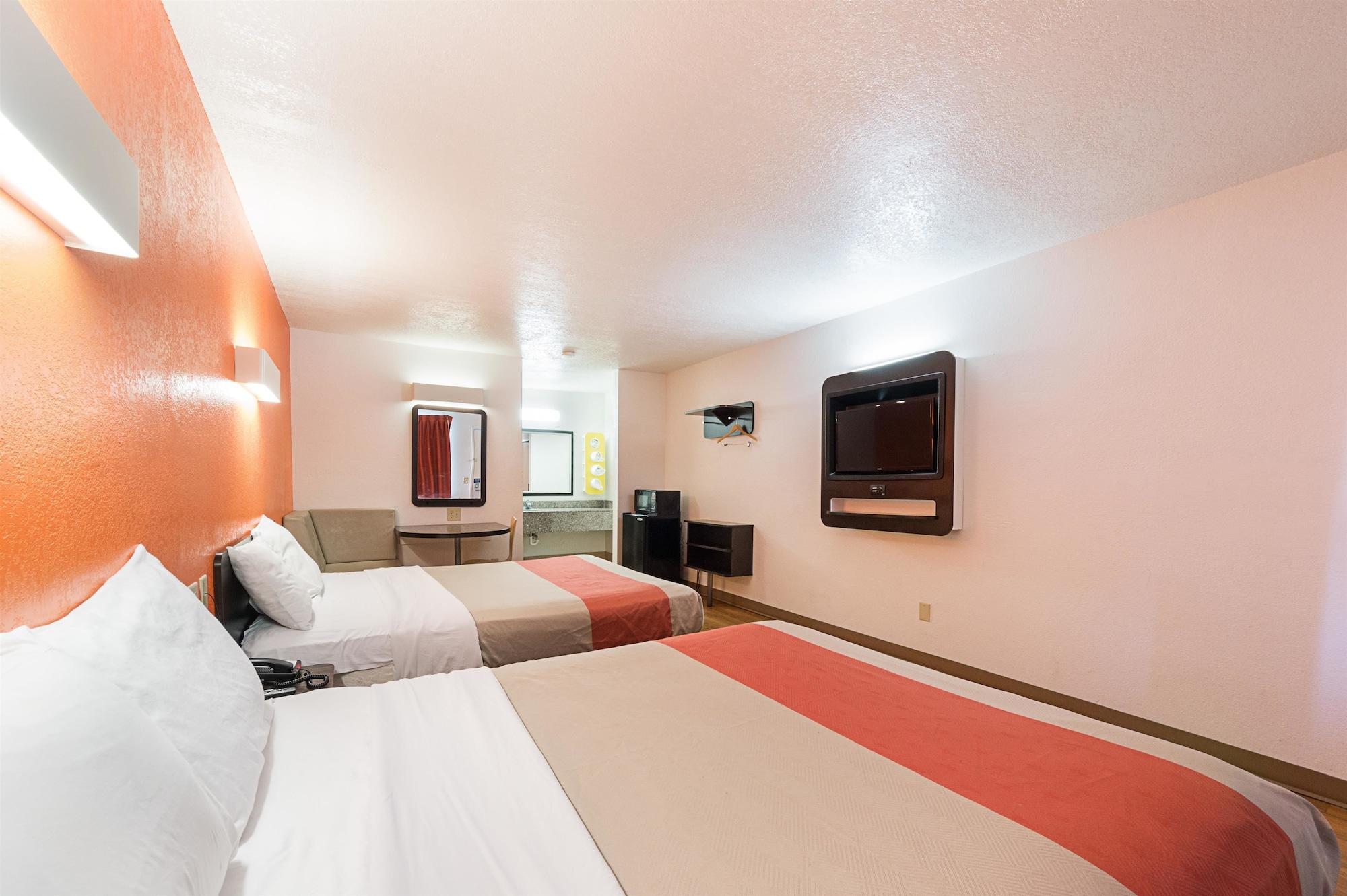 Motel 6-San Antonio, Tx - Fiesta Trails Eksteriør bilde